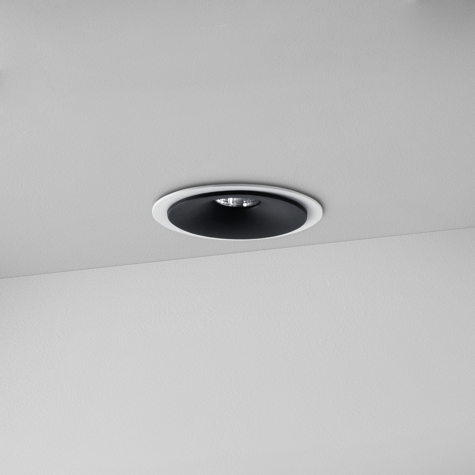 SPEAKER RD100 1
                                                                                